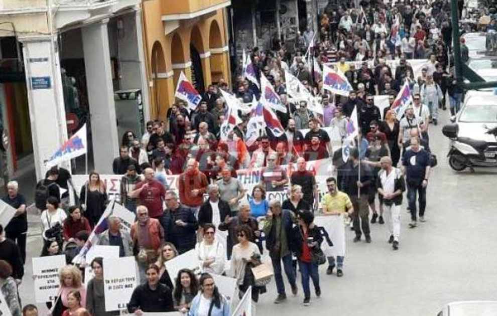 Μεγάλη κινητοποίηση στην Πάτρα για την 24ωρη απεργία &#8211; Πορεία στο κέντρο της πόλης