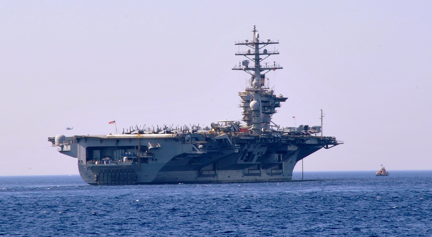 Κατέπλευσε στη Σούδα το αεροπλανοφόρο USS Dwight D. Eisenhower &#8211; Εντυπωσιακό βίντεο