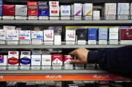 Κατακόρυφη πτώση στις πωλήσεις τσιγάρων
