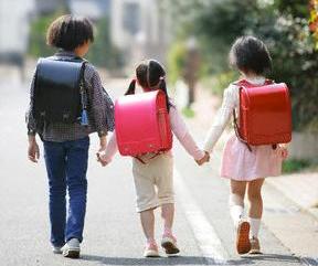Προσοχή στην επιλογή σχολικής τσάντας