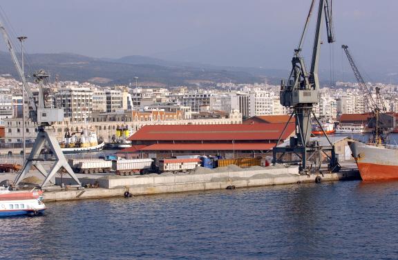 Ανέστειλαν τις κινητοποιήσεις οι εργαζόμενοι στο λιμάνι της Θεσσαλονίκης