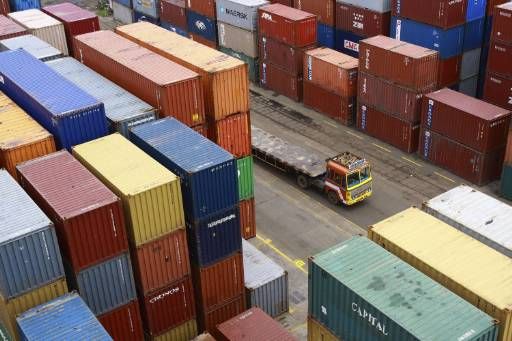 Καθοδική η πορεία των εξαγωγών τον Ιούλιο – Μείωση 14,5% σύμφωνα με τα στοιχεία του ΣΕΒΕ