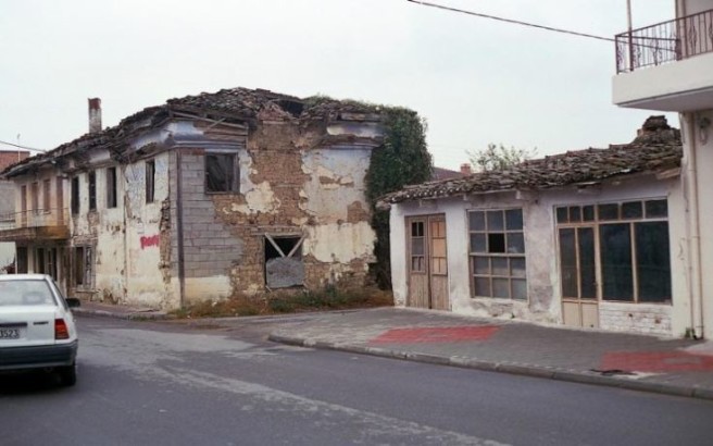 ΜΕΝΕΛΑΟΣ ΛΟΥΝΤΕΜΗΣ ΣΠΙΤΙ