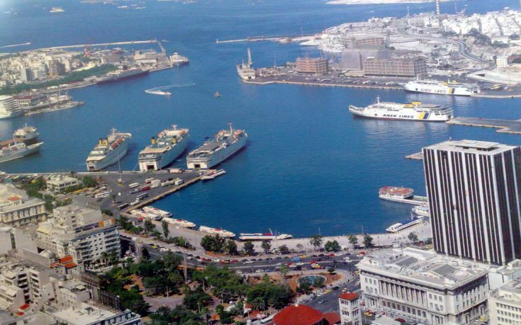 Εκδηλώσεις και ελληνικές λιχουδιές για τους τουρίστες στο λιμάνι του Πειραιά