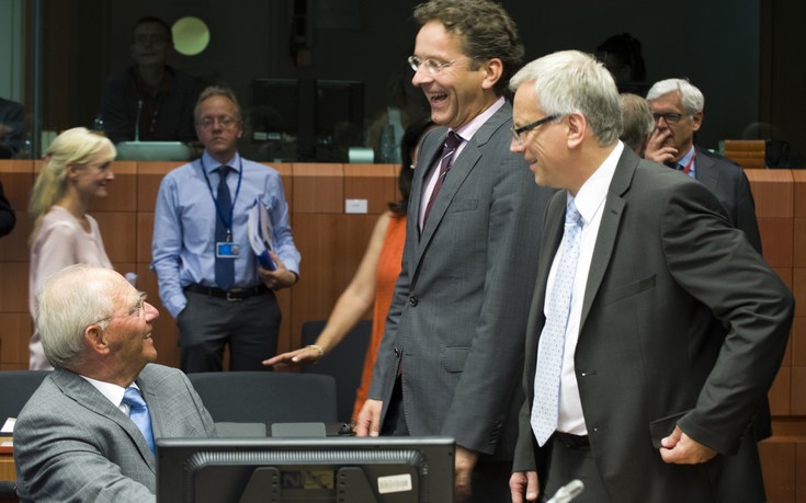 Τι περιμένει η Ελλάδα στο έκτακτο Eurogroup και το νέο μνημόνιο για το 2018