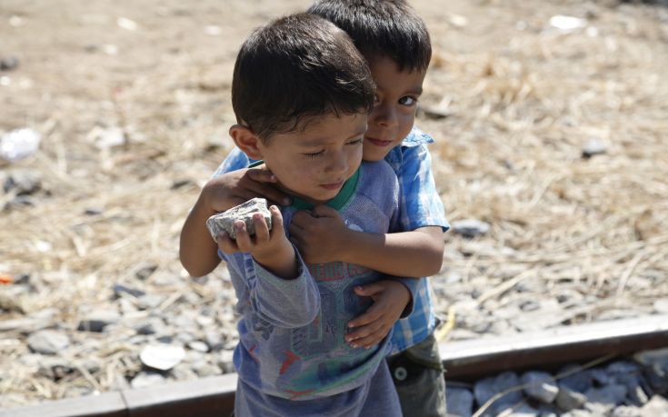 Καταγγέλλουν ανυπαρξία κρατικής στήριξης των προσφύγων στην Ειδομένη