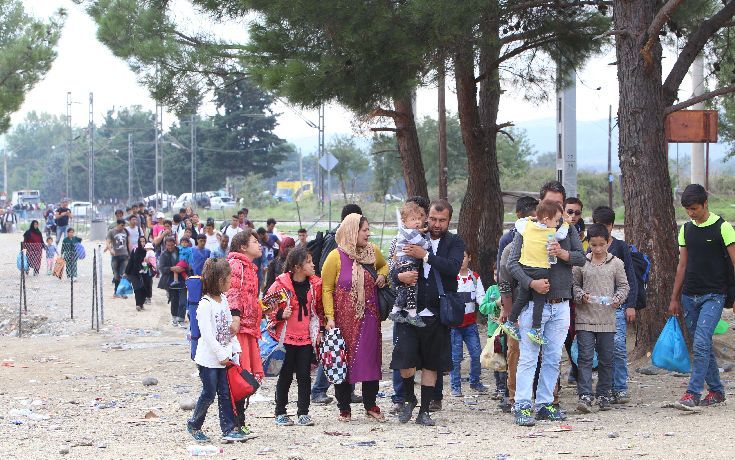 Ανθρωπιστική βοήθεια στους πρόσφυγες της Ειδομένης