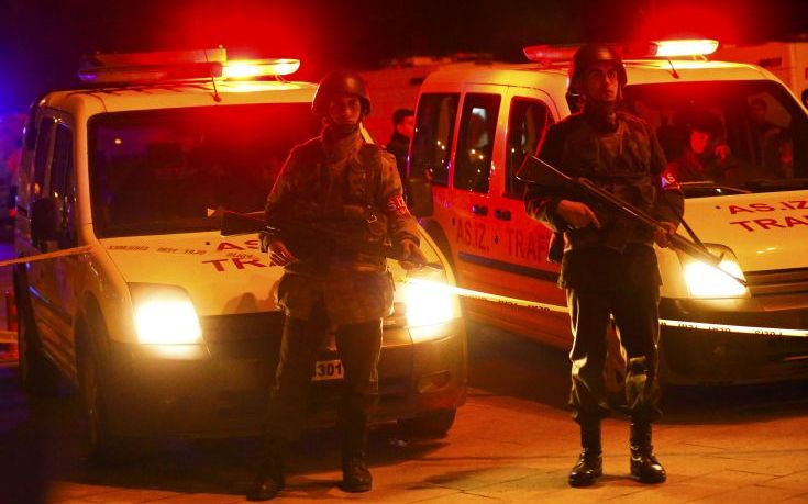 Τέσσερις οι ρουκέτες που εκτοξεύτηκαν κατά αστυνομικών στο Ντιγιάρμπακιρ