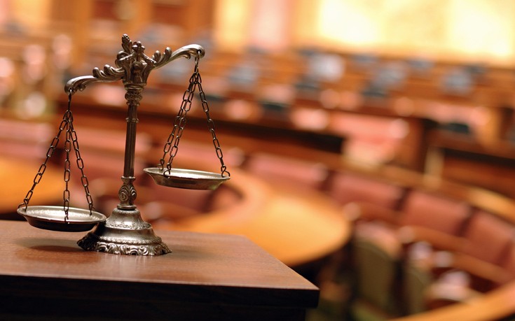 Ένωση Δικαστών και Εισαγγελέων: Η Δικαιοσύνη δεν μπορεί να μετατραπεί σε «βιομηχανία διεκπεραίωσης υποθέσεων»