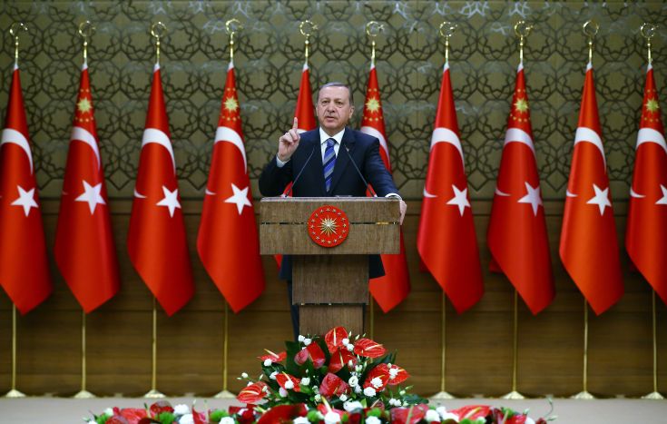Ερντογάν: Η Δύση υποστηρίζει την τρομοκρατία και τους πραξικοπηματίες