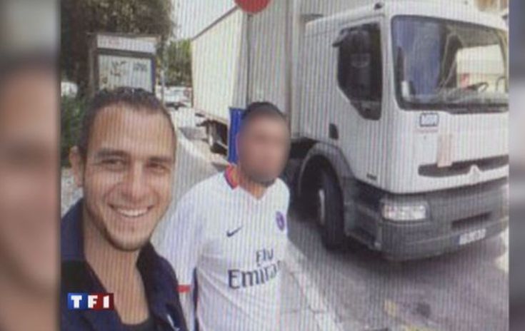 Οι τελευταίες selfies του δράστη που σκόρπισε τον θάνατο στη Νίκαια