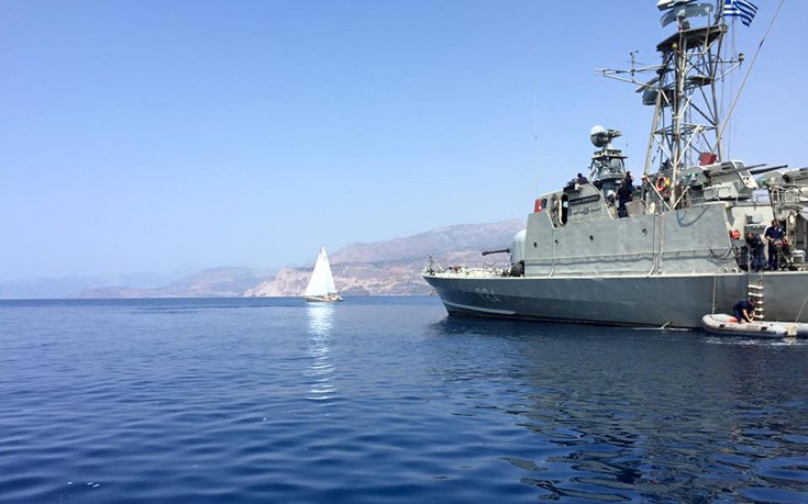 Πυραυλάκατος του Ναυτικού συνοδεύει τα σκάφη του Ράλι Ιονίου