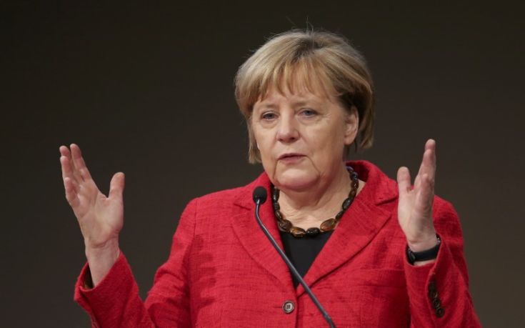 Η Άνγκελα Μέρκελ ανακοίνωσε ότι θα είναι υποψήφια καγκελάριος της Γερμανίας για τέταρτη φορά