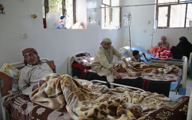 Επιδεινώνεται η επιδημία της χολέρας στην Υεμένη – Ανεβαίνουν ανησυχητικά τα κρούσματα
