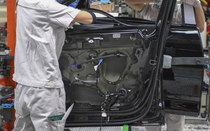 Κλείνουν εργοστάσια παραγωγής αυτοκινήτων στην Ευρώπη λόγω κορονοϊού