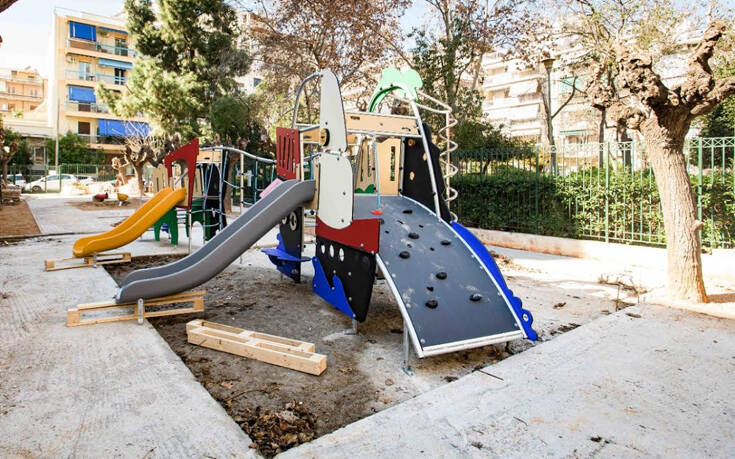 Δήμος Αθηναίων: Ανακαινίζονται πλήρως 19 παιδικές χαρές
