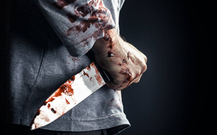 Αιματηρό επεισόδιο στο Ηράκλειο: Σε κρίσιμη κατάσταση και ο άνδρας που μαχαίρωσε τη μητέρα και την αδερφή του