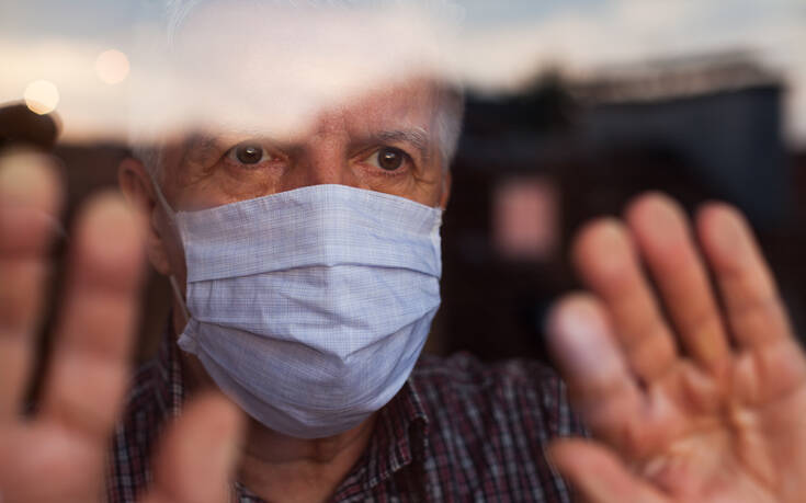 Κορονοϊός: Αυξημένος ο κίνδυνος λοίμωξης για τους πλήρως εμβολιασμένους με προβλήματα ψυχικής υγείας άνω των 65 ετών