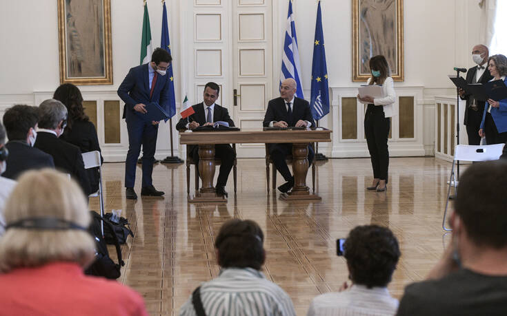 Μήνυμα Δένδια για την υπογραφή ΑΟΖ με την Ιταλία: Η Ελλάδα μεγαλωνει