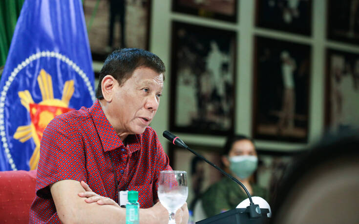 Ένοχη για «συκοφαντική δυσφήμιση» δημοσιογράφος που επικρίνει τον πρόεδρο των Φιλιππίνων
