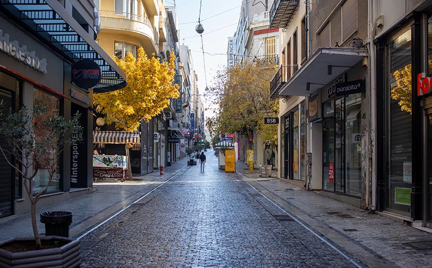 Επαγγελματικό Επιμελητήριο Αθηνών: Εδώ και τώρα άνοιγμα των καταστημάτων &#8211; Προβλέψεις για 200.000 λουκέτα