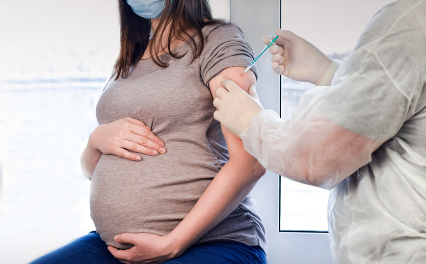 Κορονοϊός: 20 φορές περισσότερες οι πιθανότητες νοσηλείας ή διασωλήνωσης για τις ανεμβολίαστες εγκύους