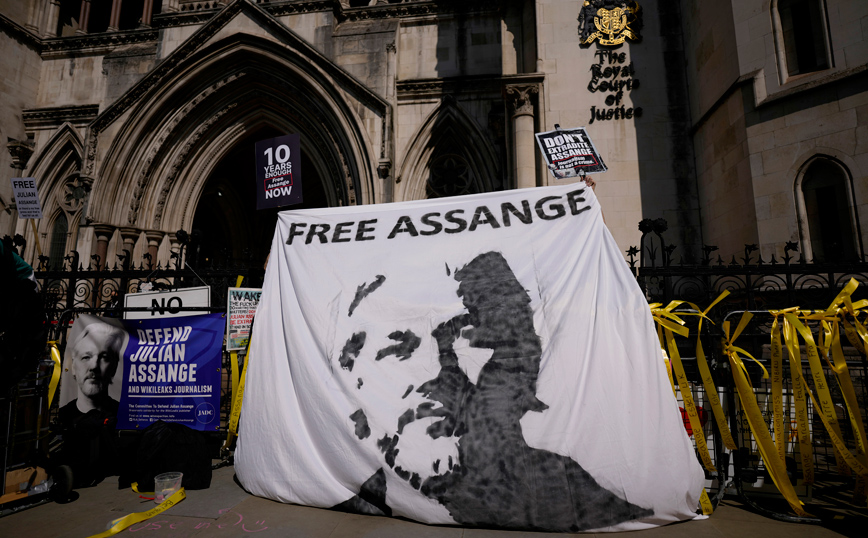 Ειδική του ΟΗΕ καλεί τη Βρετανία να σταματήσει τη διαδικασία έκδοσης στις ΗΠΑ του Τζούλιαν Ασάνζ