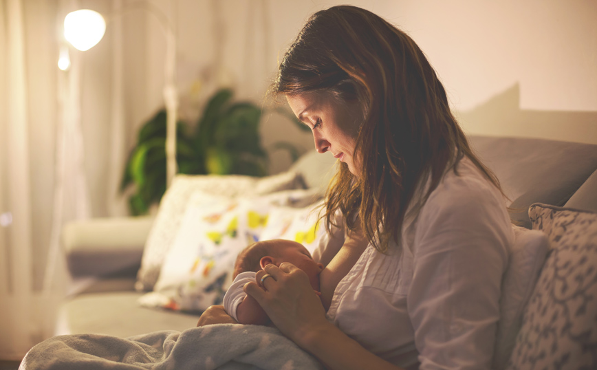 Κορονοϊός: Εξουδετερωτικά αντισώματα στο μητρικό γάλα μετά από λοίμωξη ή εμβολιασμό