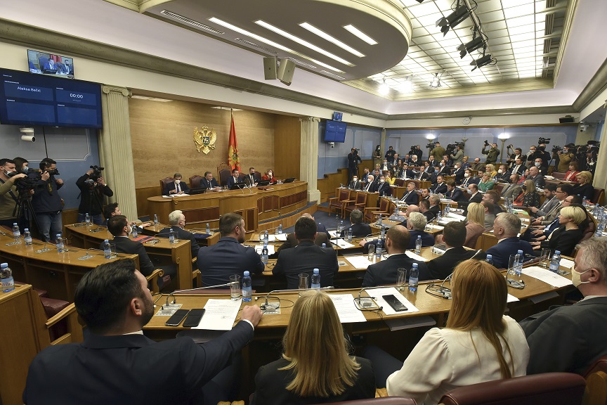 Μαυροβούνιο: Η διαχείριση της πανδημίας, η έλλειψη επενδύσεων και η ανεργία «έριξαν» την κυβέρνηση