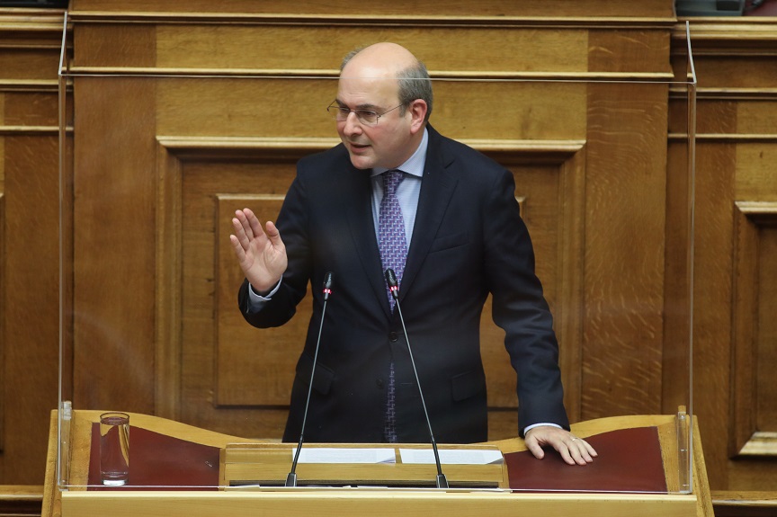 Χατζηδάκης στη Βουλή: Έχουμε επιτύχει πρόοδο σε 11 διαφορετικά μεγέθη της ελληνικής οικονομίας
