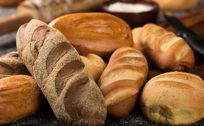 «Καμπανάκι» από την Eurostat για το ψωμί: Η τιμή του στην ΕΕ αυξήθηκε σχεδόν κατά 20% τον φετινό Αύγουστο