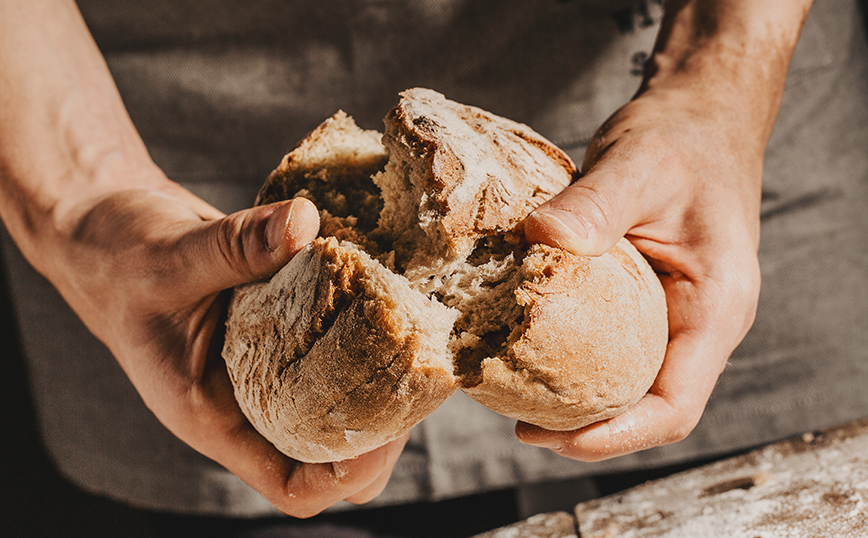 Το «κύμα» ακρίβειας καλά κρατεί &#8211; Φόβοι για αυξήσεις στην τιμή του ψωμιού