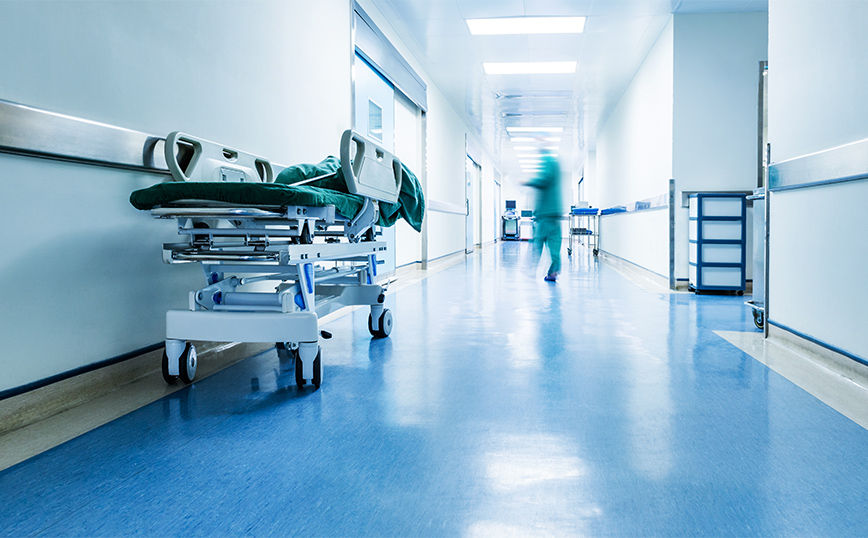 «Παγώνουν» για 48 ώρες τα νοσοκομεία της χώρας λόγω της πανελλαδικής απεργίας γιατρών και εργαζομένων