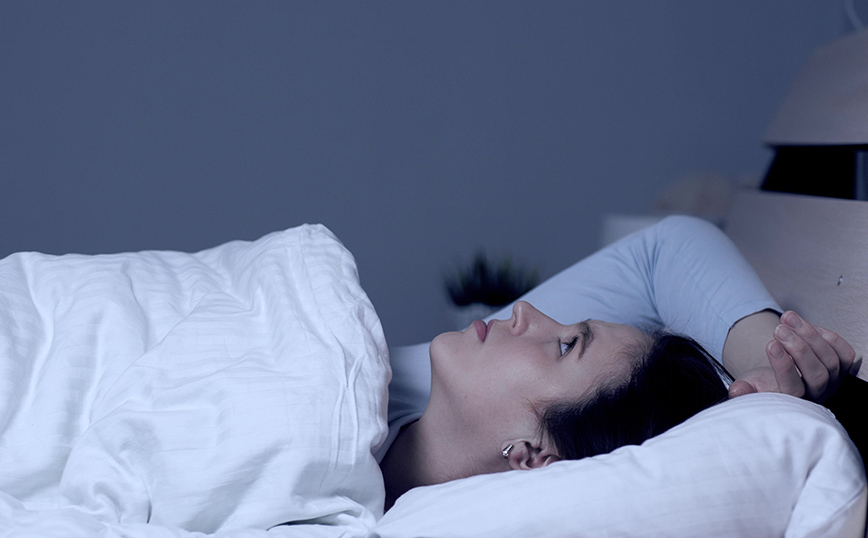 Αυξημένος ο κίνδυνος αθηροσκλήρωσης για όσους κάνουν ακανόνιστο ύπνο