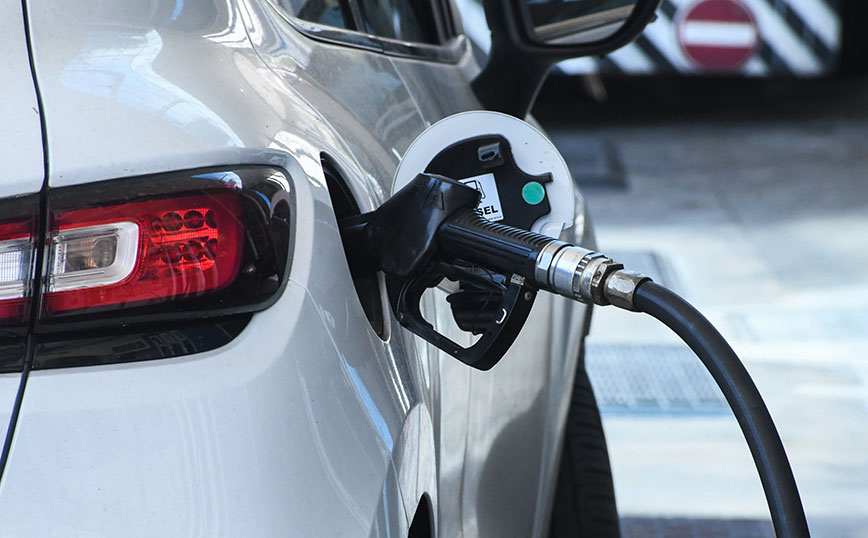 Κοντά στα 2 ευρώ το λίτρο η βενζίνη &#8211; Γιατί ανεβαίνουν οι τιμές των καυσίμων