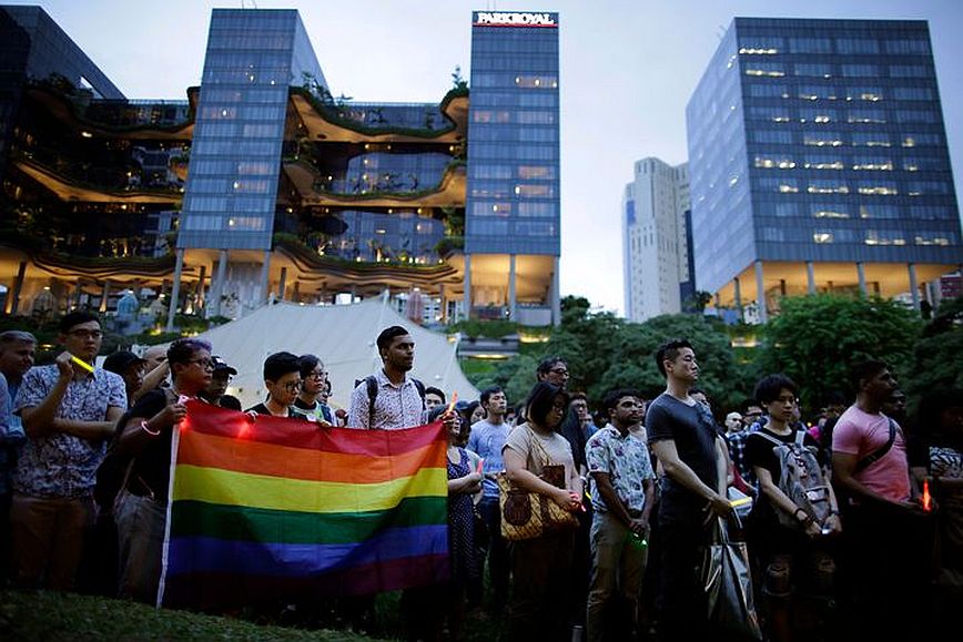 H Σιγκαπούρη αποποινικοποιεί το σεξ μεταξύ ομοφυλοφίλων