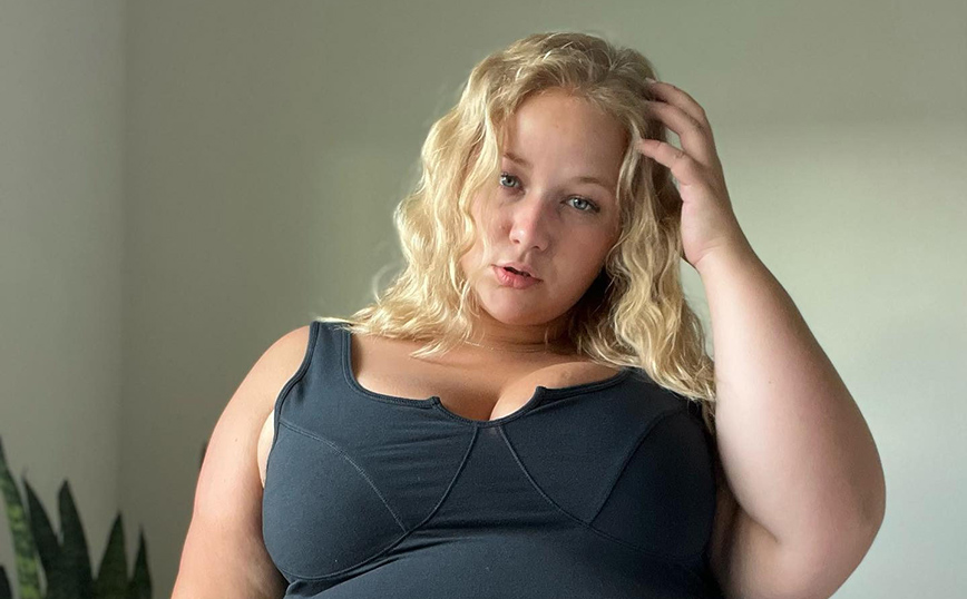 Abercrombie: Δίχασε το διαδίκτυο νέα διαφήμιση με plus size μοντέλο &#8211; «Κανονικοποιεί την παχυσαρκία», λένε οι επικριτές