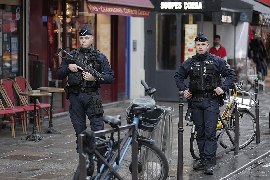 Γαλλία: Αύριο ενώπιον ανακριτή ο ύποπτος για τη δολοφονία τριών Κούρδων στο Παρίσι
