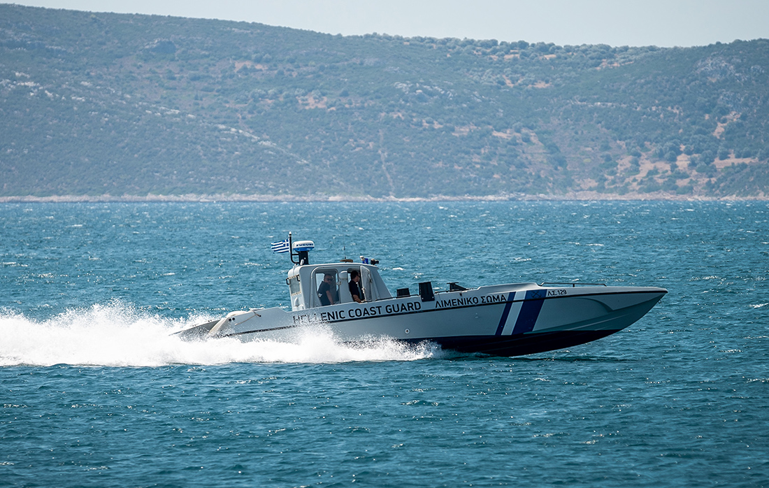 Φωτιά σε τουριστικό σκάφος μεταξύ Παξών και Κέρκυρας – Συναγερμός για τη διάσωση 15 επιβατών