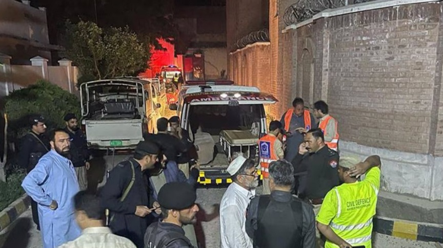 Εκρήξεις σε κτίριο της αντιτρομοκρατικής στο Πακιστάν &#8211; Αναφορές για 13 νεκρούς και τουλάχιστον 50 τραυματίες