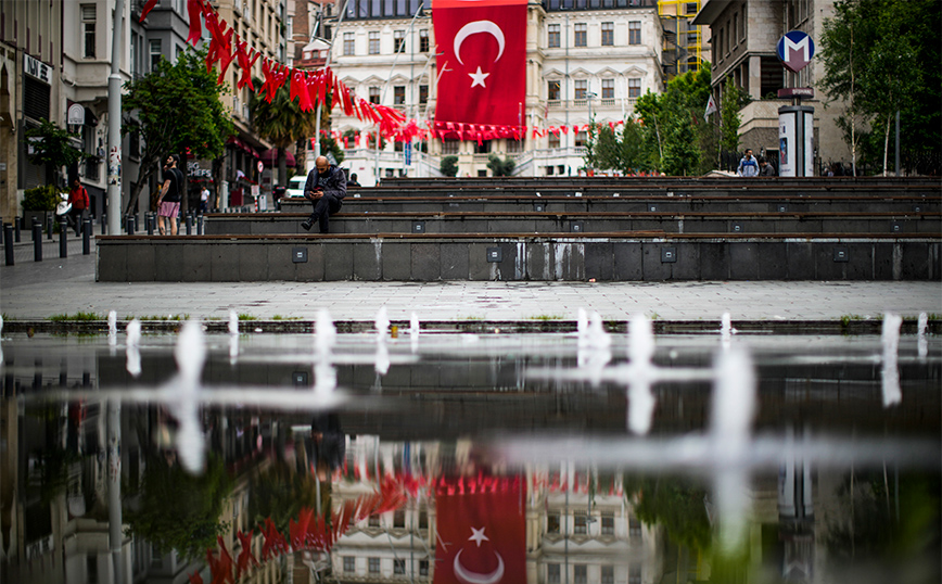 Η Τουρκία αύξησε και πάλι το βασικό επιτόκιό της στο 50%