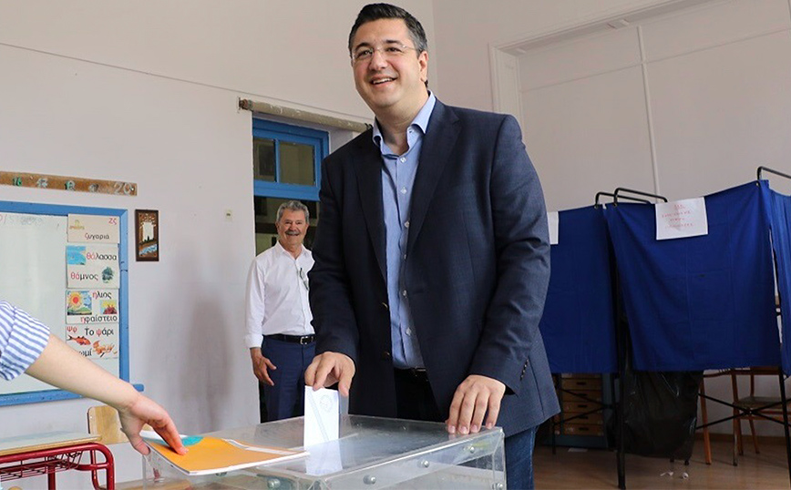 Τζιτζικώστας: Οι εκλογές αυτές θα διαμορφώσουν το μέλλον μας