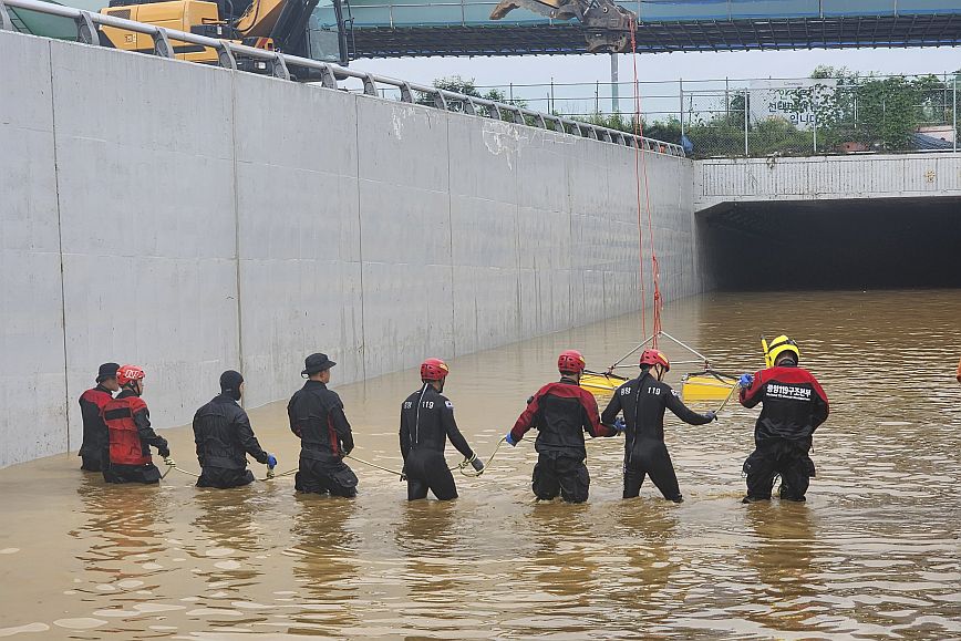 Στους 35 οι νεκροί από τις πλημμύρες στη Νότια Κορέα