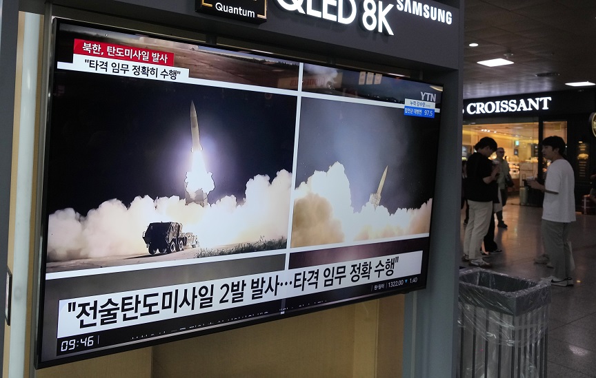 Η Βόρεια Κορέα επιβεβαιώνει την εκτόξευση πυραύλων στο πλαίσιο άσκησης για «πλήγμα με τακτικά πυρηνικά όπλα»