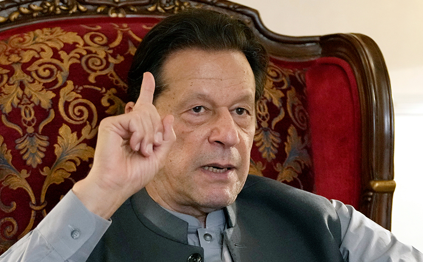 Ιμράν Χαν: Στέρηση πολιτικών δικαιωμάτων για μια πενταετία επιβλήθηκε στον πρώην πρωθυπουργό του Πακιστάν