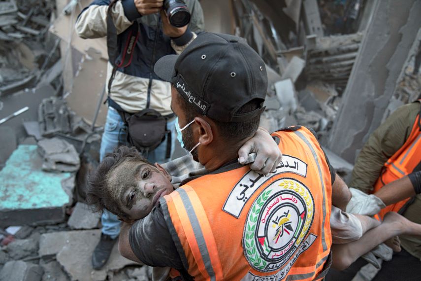 Καταστροφή κατοικιών στη Γάζα και το Ισραήλ: Ειδικός του ΟΗΕ κάνει λόγο για «εγκλήματα πολέμου»