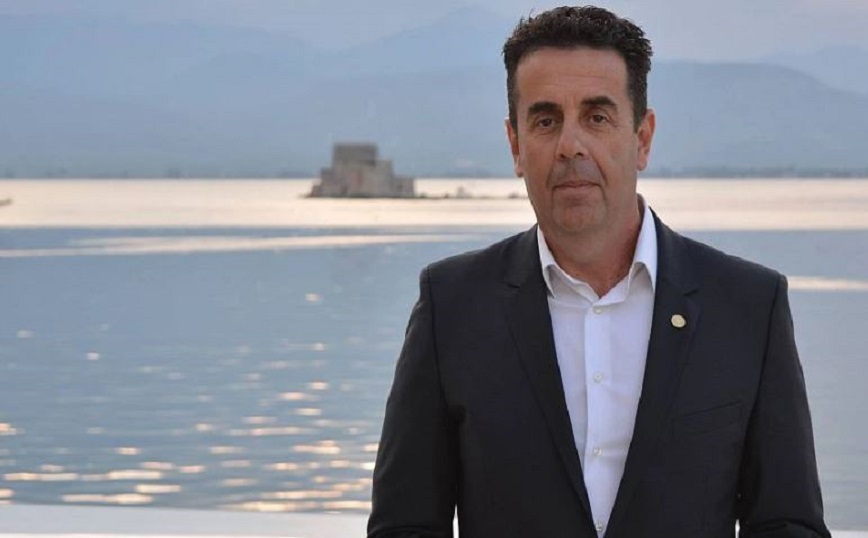 Αυτοδιοικητικές εκλογές 2023: Κερδίζει στο Ναύπλιο ο Δήμαρχος που πετούσε περιττώματα στο σπίτι του αντιπάλου του