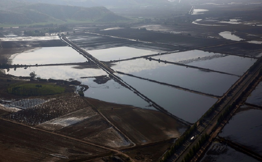 Πόσες επιχειρήσεις και αγρότες πήραν την προκαταβολή της κρατικής αρωγής για τις πλημμύρες του 2023