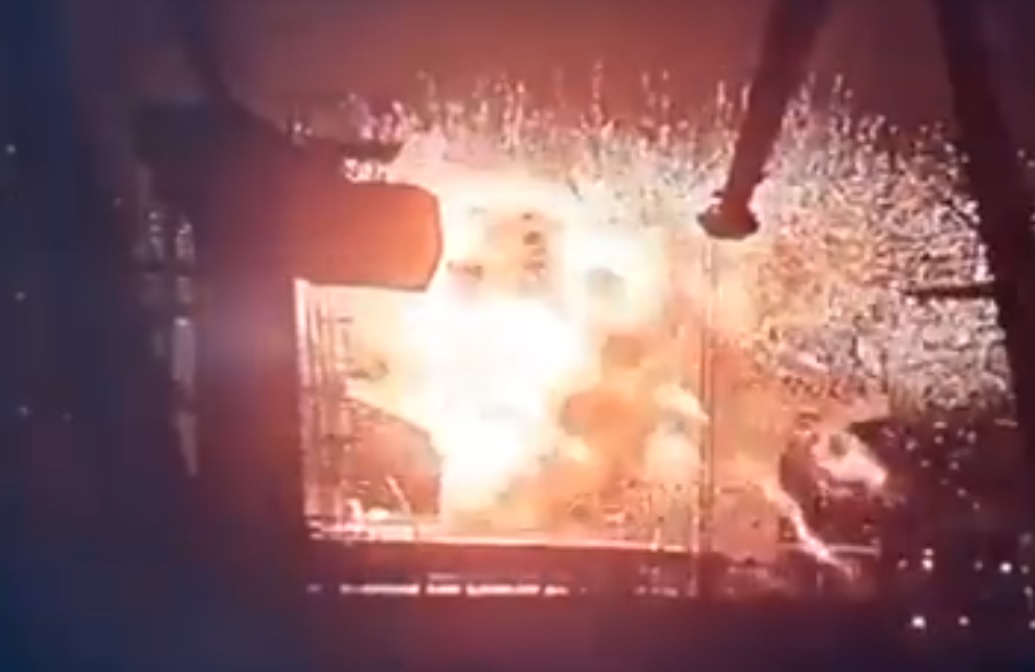 Ρωσικός πύραυλος χτύπησε πλοίο κύπριου εφοπλιστή στη Μαύρη Θάλασσα &#8211; Βίντεο από τη στιγμή της επίθεσης
