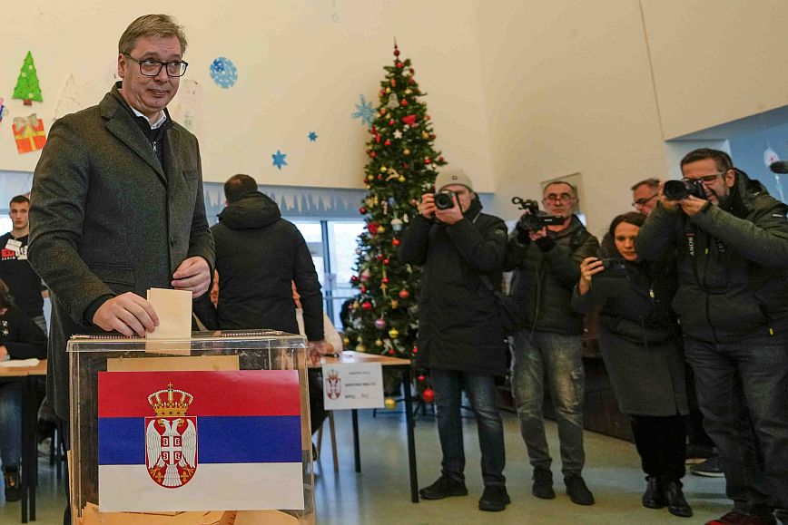 Εκλογές στη Σερβία: Νίκη με αυτοδυναμία για τον Αλεξάνταρ Βούτσιτς